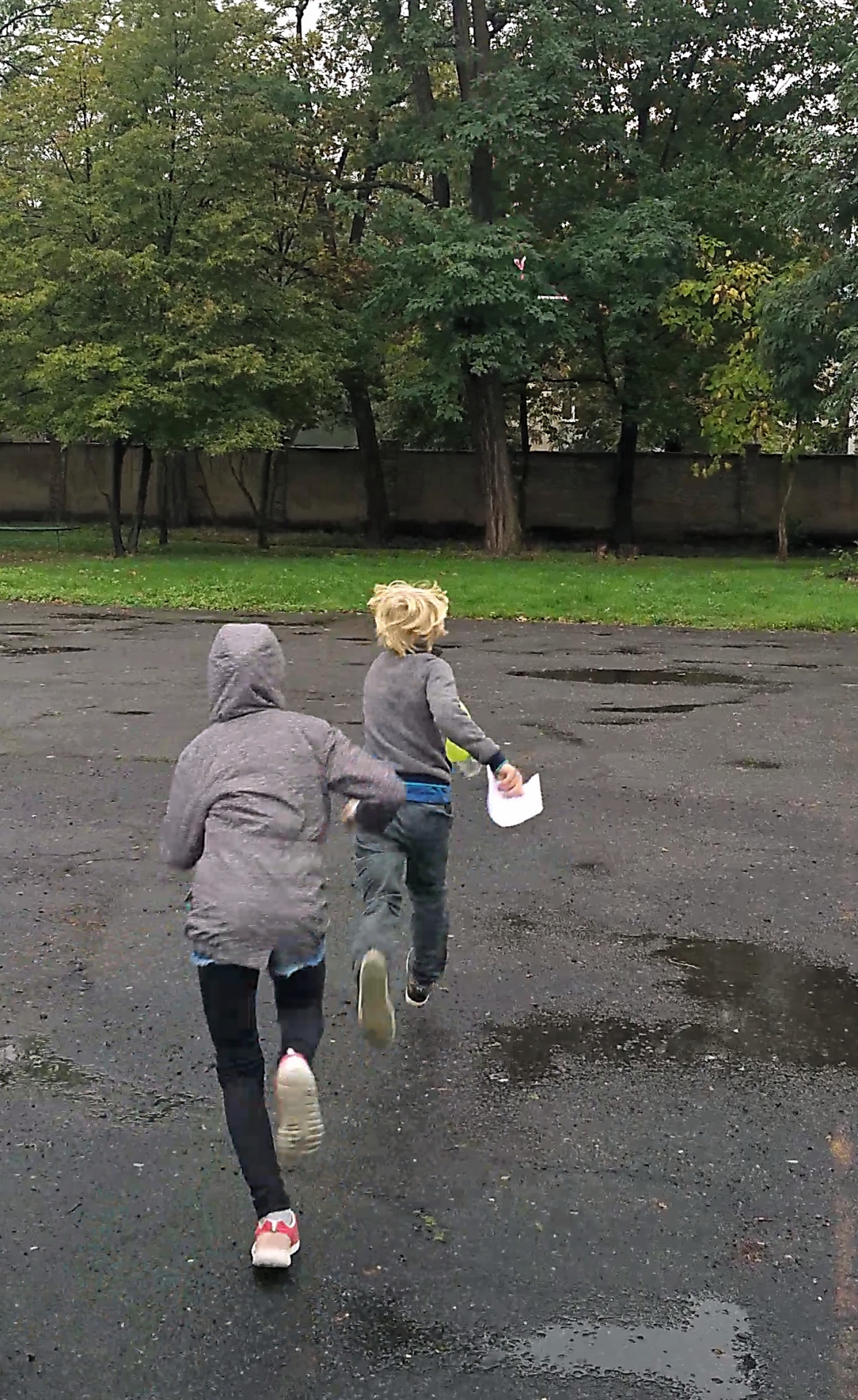 vlcsnap-2019-10-07-16h27m28s922.jpg